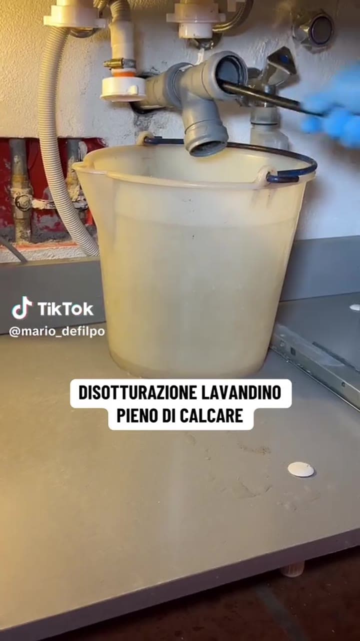 DISOTTURAZIONE LAVANDINO PIENO DI CALCARE