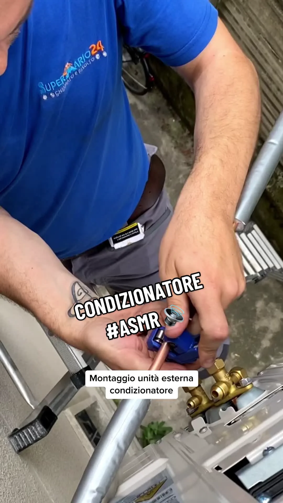 Montaggio unità esterna condizionatore ❄️