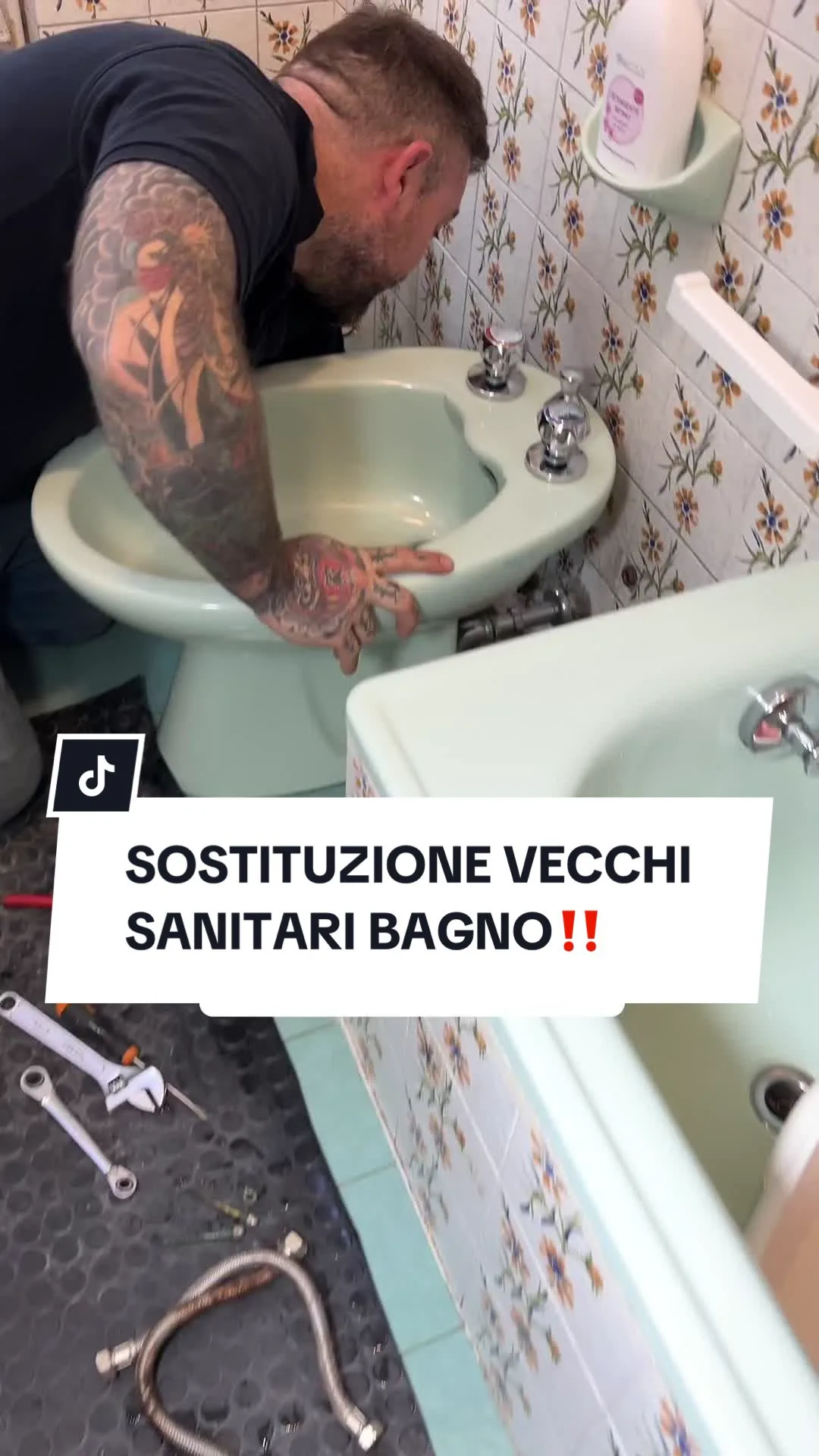 SOSTITUZIONE VECCHI SANITARI BAGNO‼️ In collaborazione con @🔥❄️ Idraulica Milano 🔥❄️