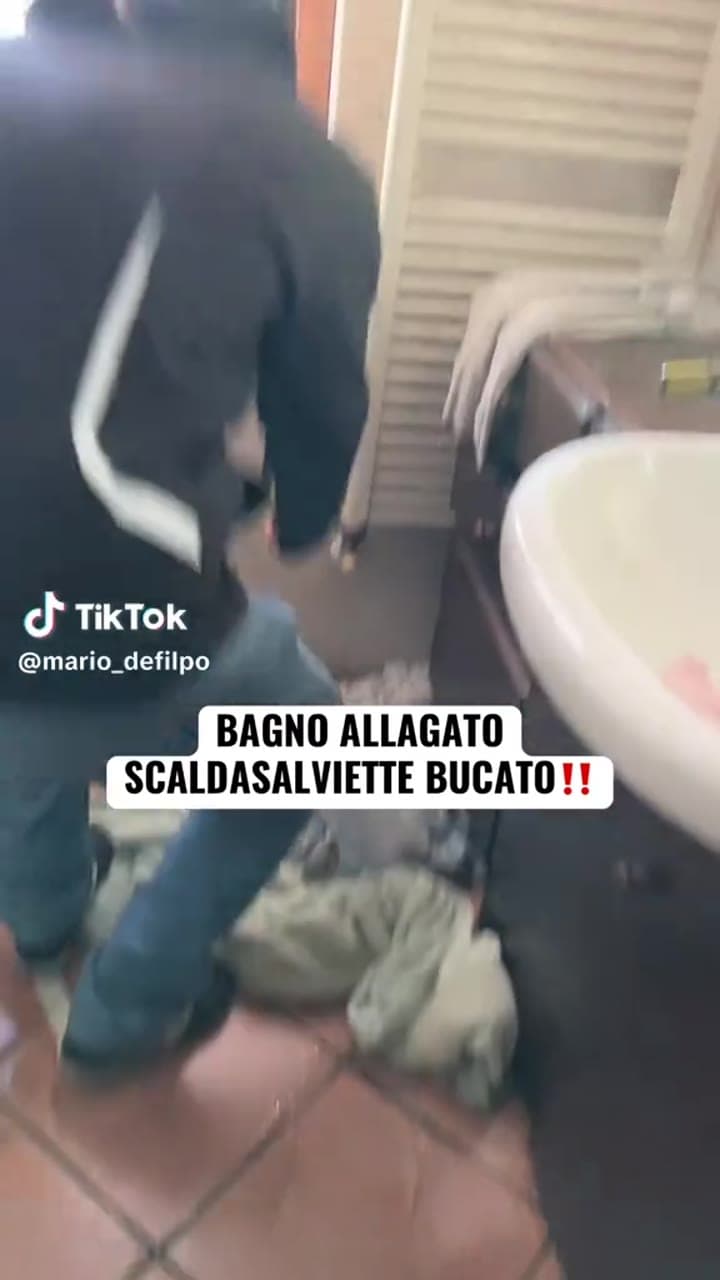 BAGNO ALLAGATO SCALDASALVIETTE BUCATO‼️