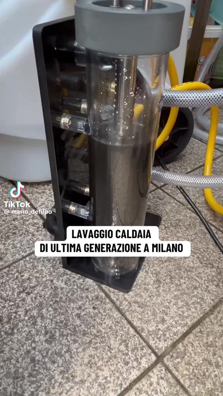 LAVAGGIO CALDAIA DI ULTIMA GENERAZIONE A MILANO