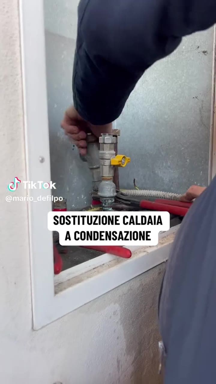 SOSTITUZIONE CALDAIA A CONDENSAZIONE