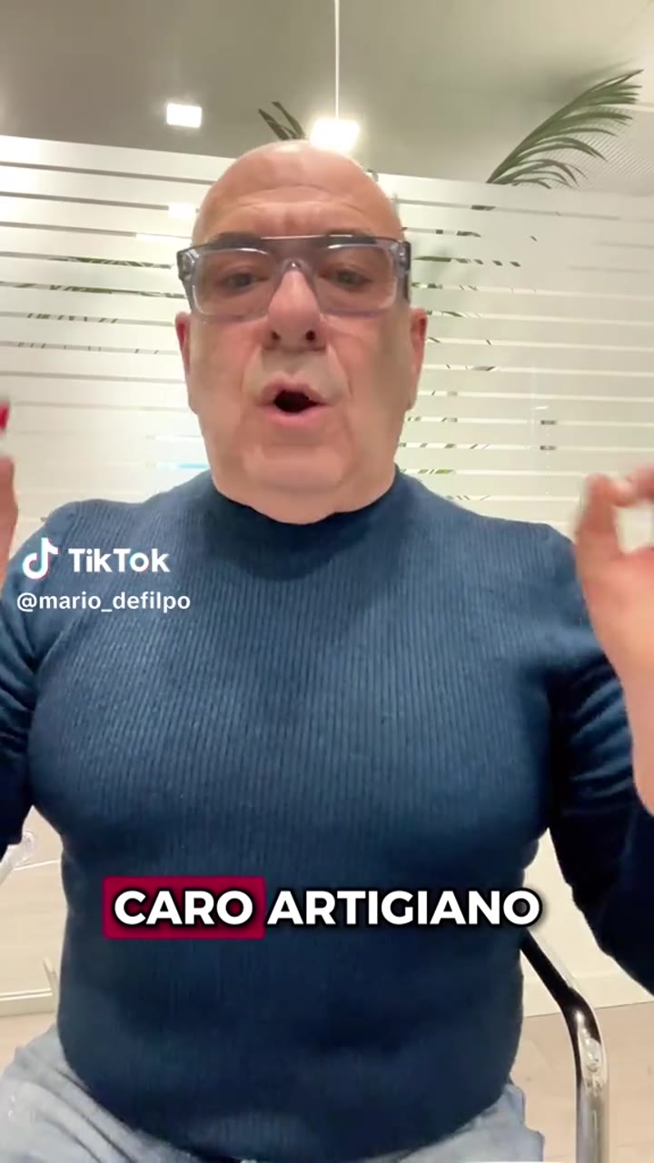 Il momento in cui l'acqua entra nella barca è il momento della verità. È lì che capisci chi sono i tuoi veri alleati. Non vederla come una perdita, ma come una pulizia necessaria per andare più veloce. 🛠️💼 Condividi questo video con un collega che non molla mai. 🤝